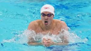 [F1]摇摇欲坠！勒克莱尔赛车前翼受损